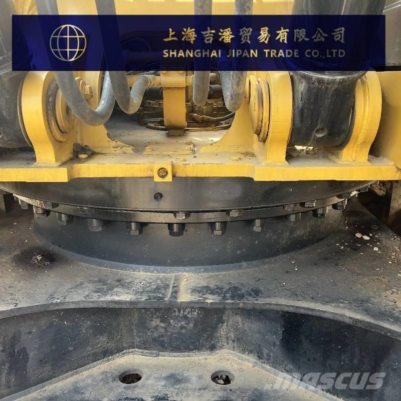 CAT 326 D Pásové rýpadlá