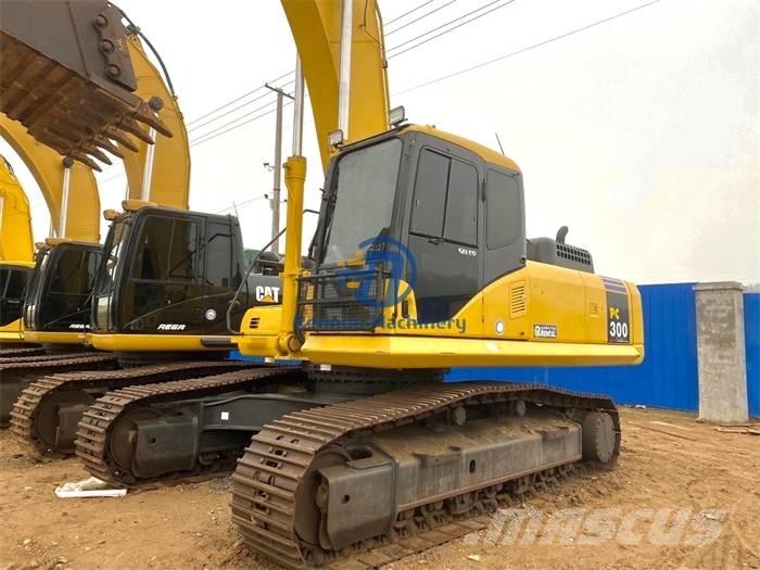 Komatsu PC 300-7 Pásové rýpadlá