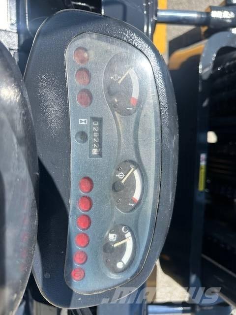 Komatsu FD 40 ZT Iné
