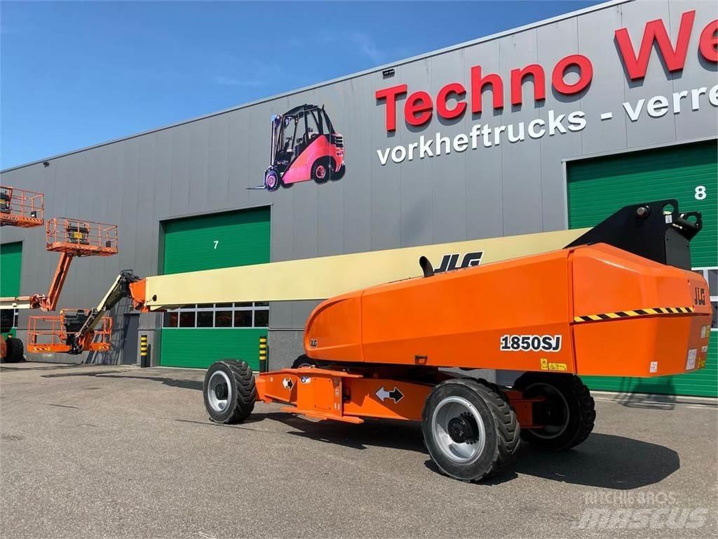 JLG 1850SJ Teleskopické plošiny