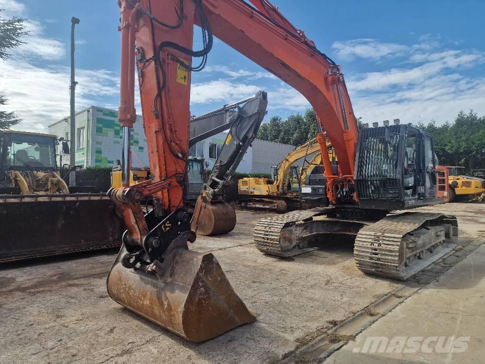 Hitachi ZX300LC-5 Pásové rýpadlá