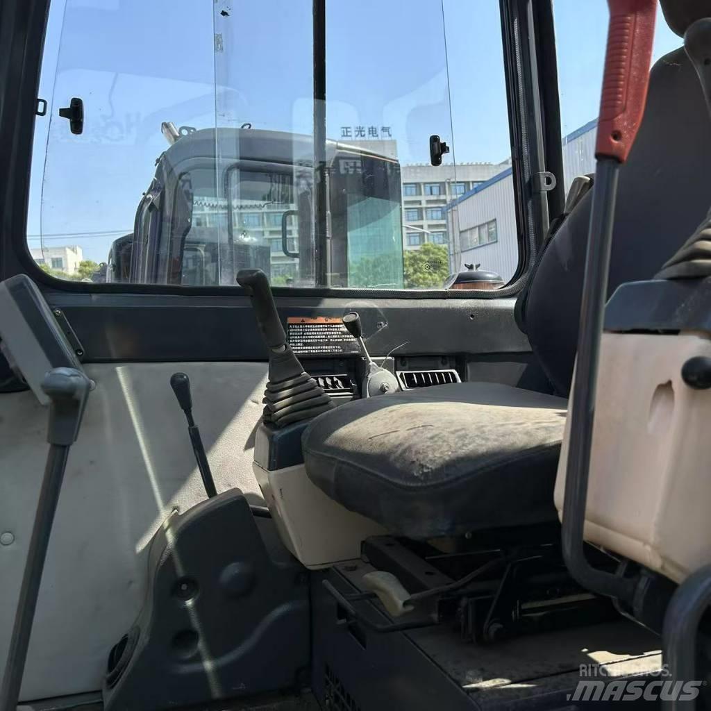 Doosan 55 Pásové rýpadlá