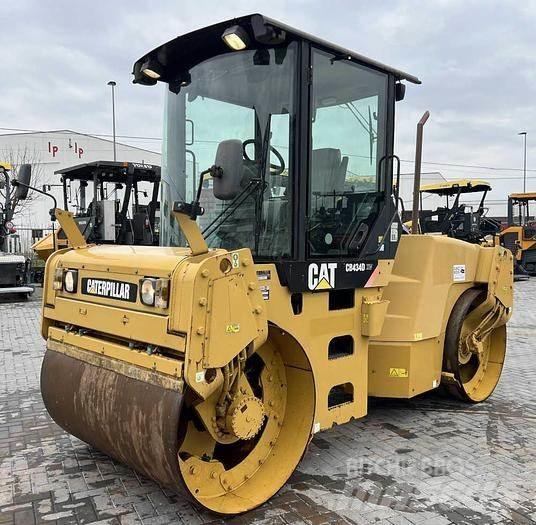 CAT CB 434D XW Tandemové valce