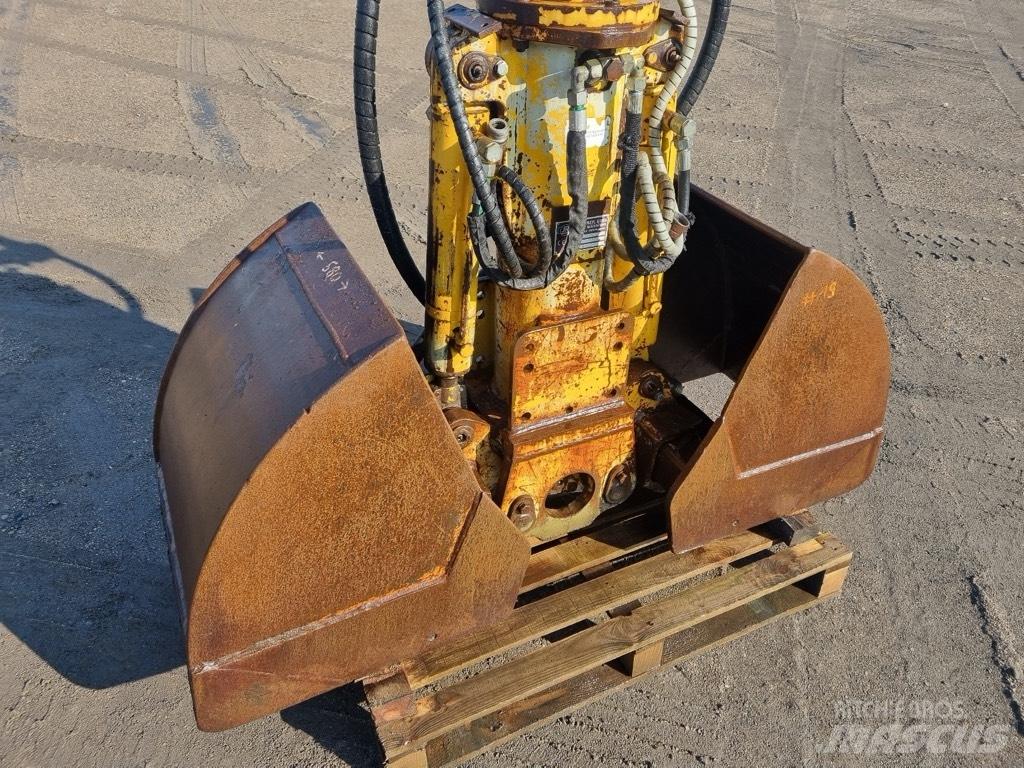 Liebherr 600 MM Drapáky