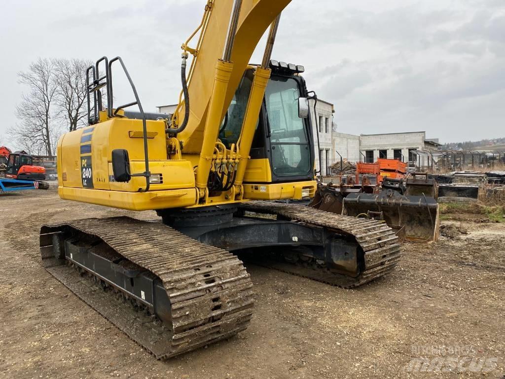 Komatsu PC240LC-10 Rýpadlá s dlhým dosahom