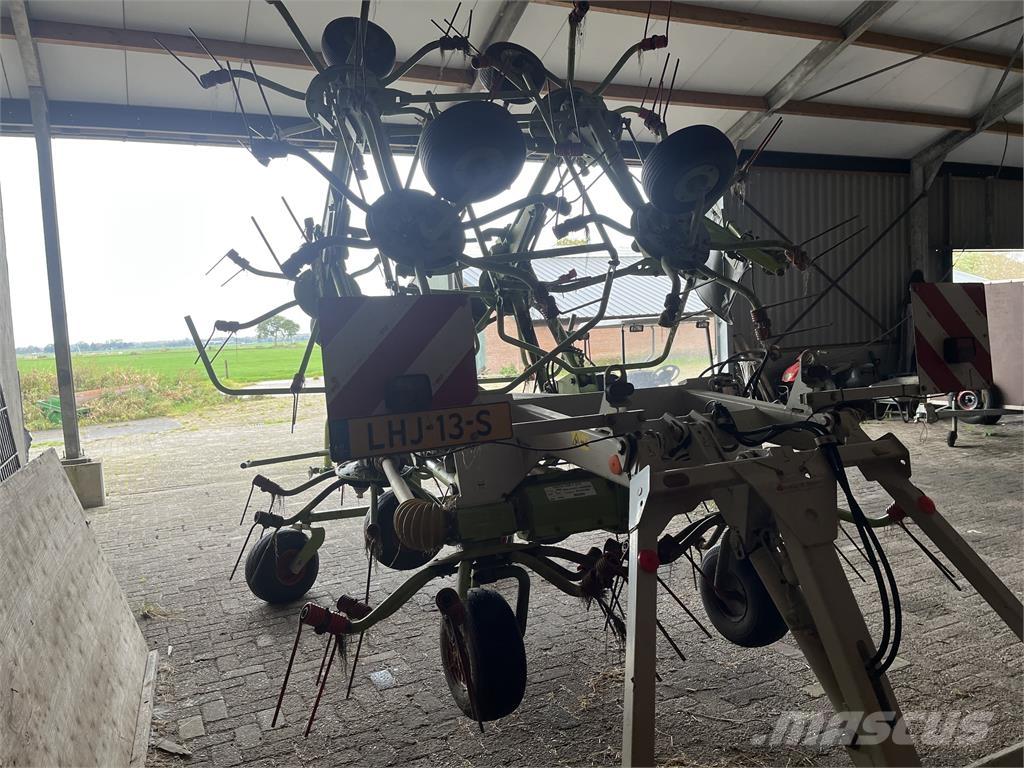 CLAAS volto 1320T Obracače a zhrabovače sena