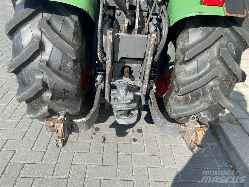 Fendt 208Va Traktory