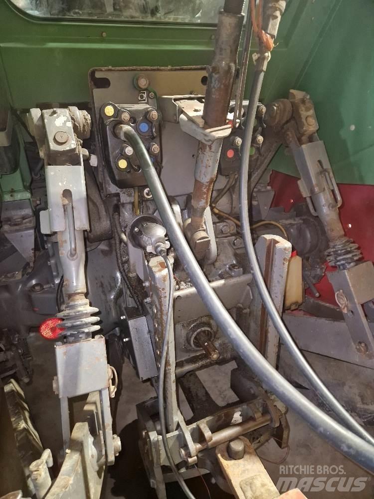 Fendt 410 com1 Traktory