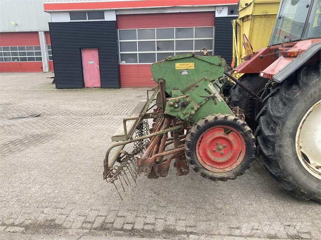 Hassia zaaimachine Mechanické sejačky
