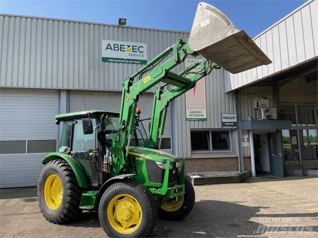 John Deere 5058 Traktory