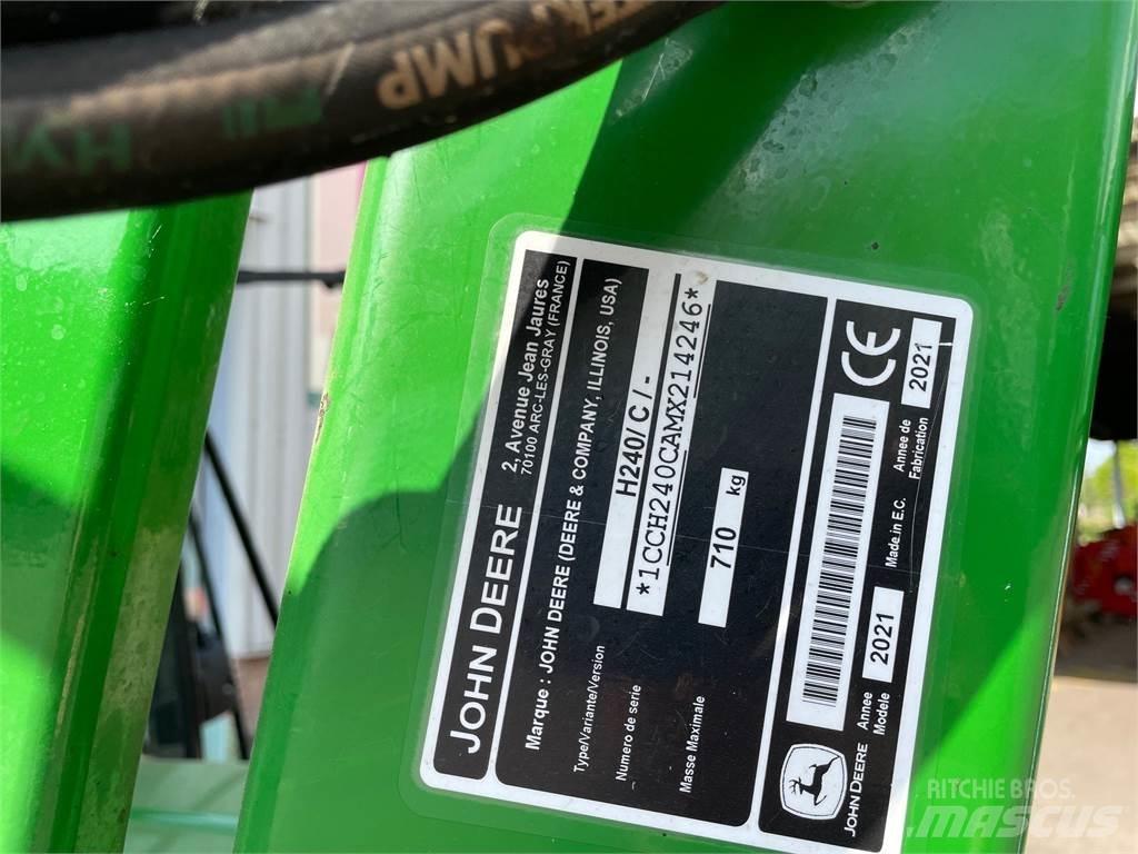 John Deere 5058 Traktory