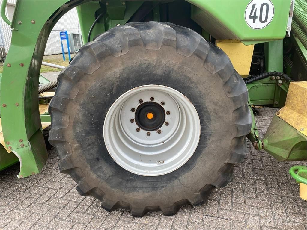 Krone Big M 420 Žacie stroje