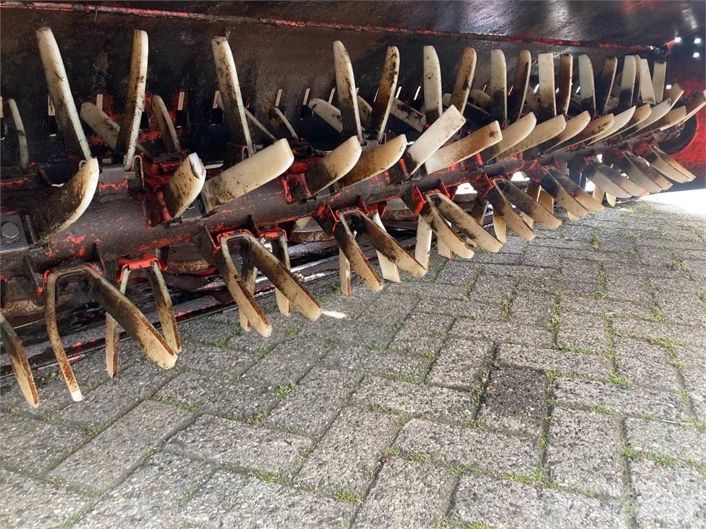 Kuhn FC 313 Žacie stroje