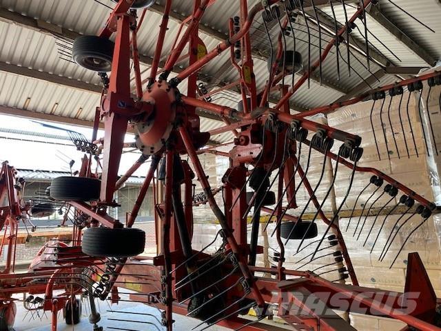 Kuhn GA 7501 Obracače a zhrabovače sena