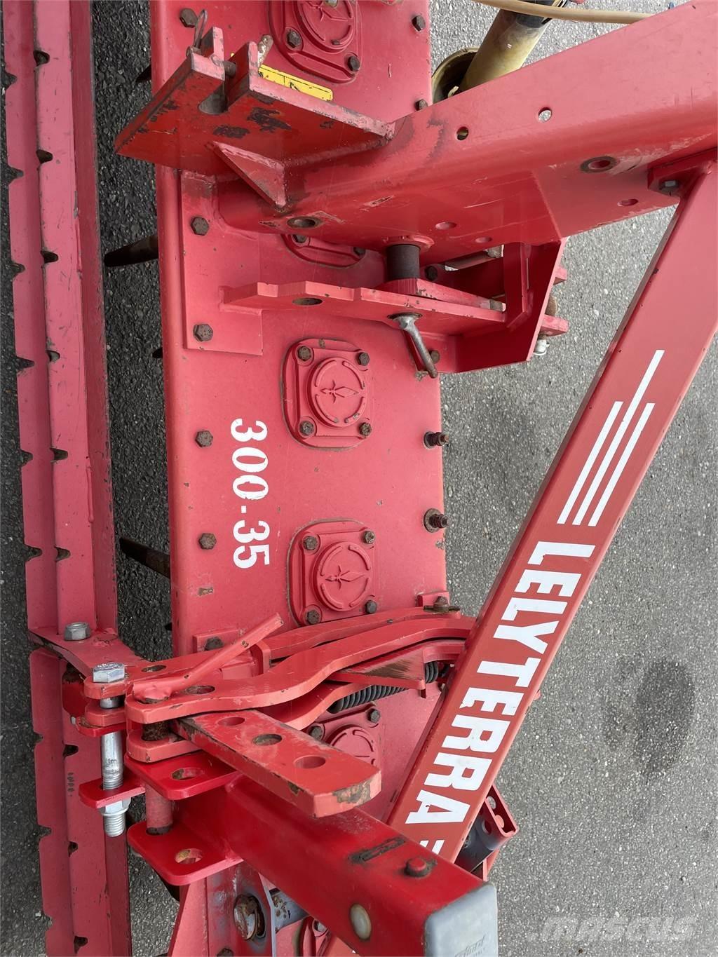 Lely 300-35 Rotačné brány a pôdne frézy