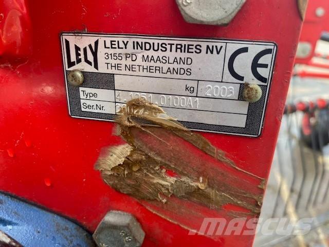 Lely Hibiscus 725 Obracače a zhrabovače sena