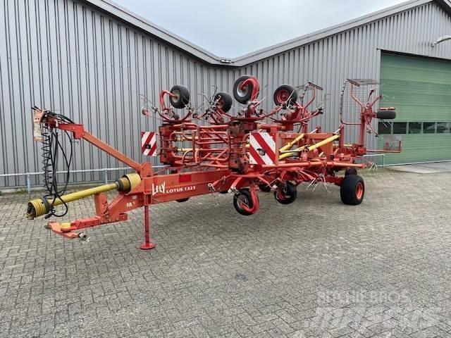 Lely Lotus 1325 Obracače a zhrabovače sena