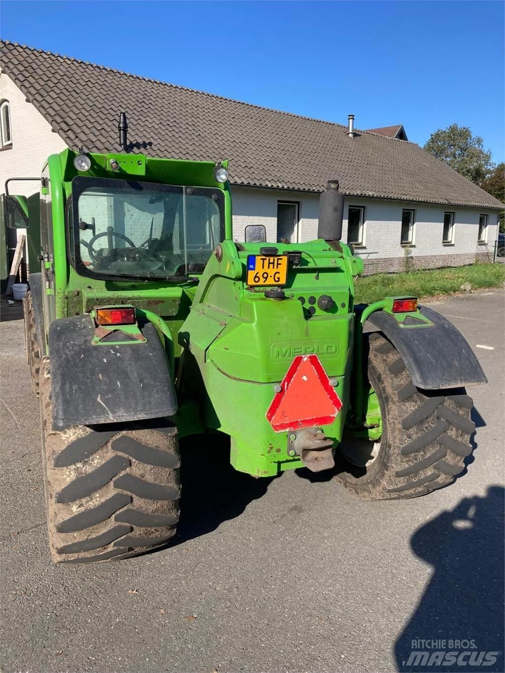 Merlo 32.6 L Plus Teleskopické nakladače pre poľnohospodárstvo