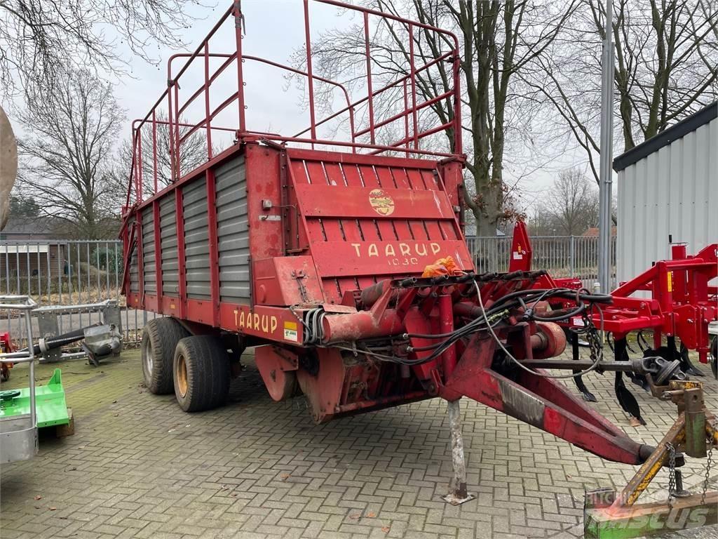 Taarup 1030 Samozberacie vozy