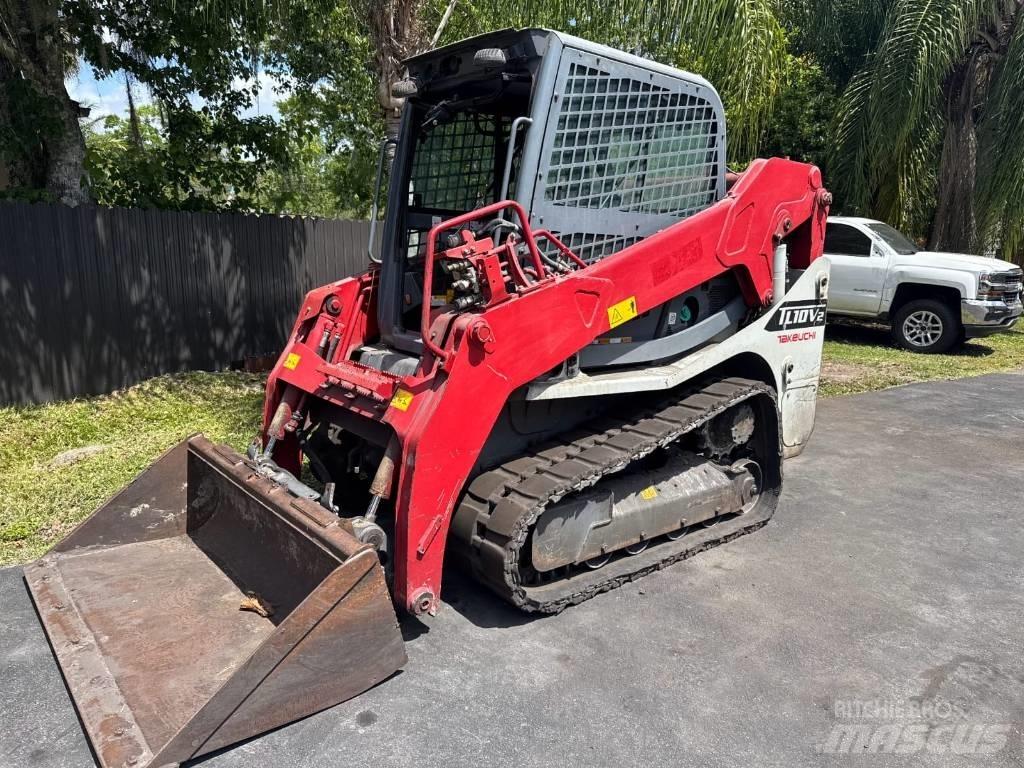 Takeuchi TL10 Šmykom riadené nakladače