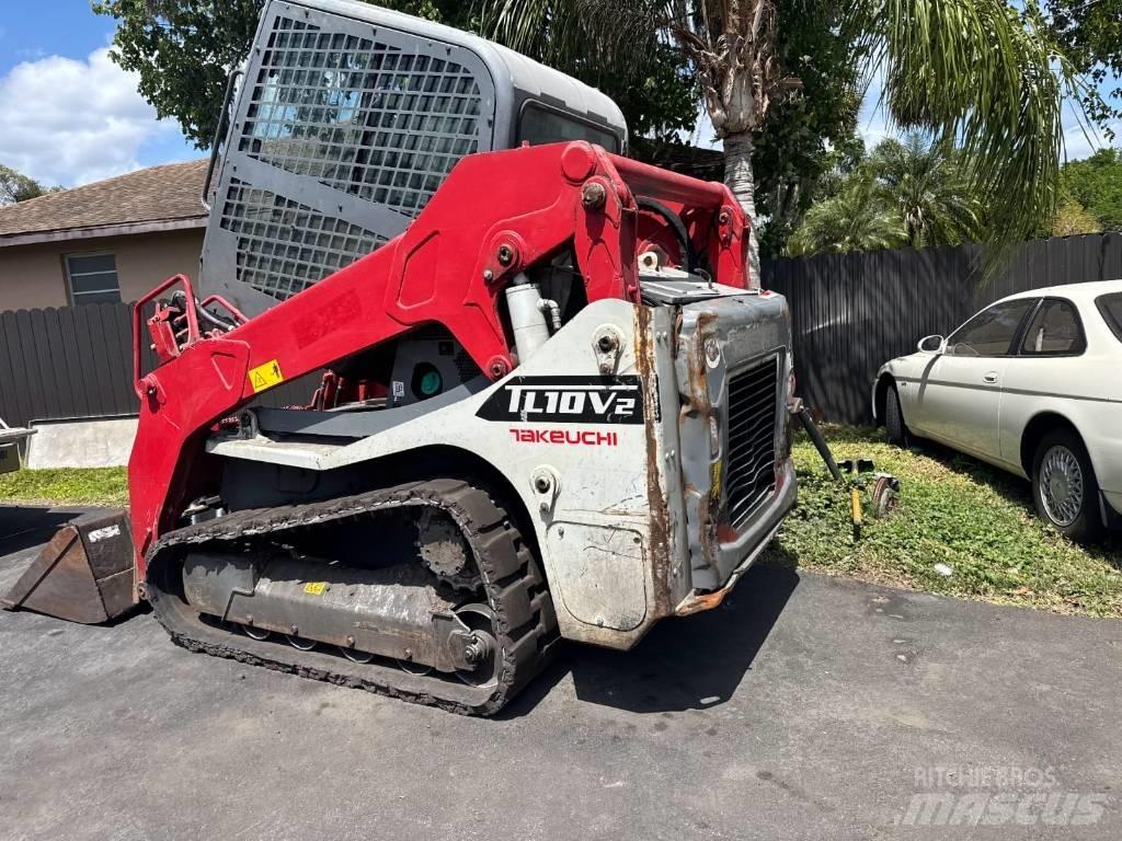 Takeuchi TL10 Šmykom riadené nakladače