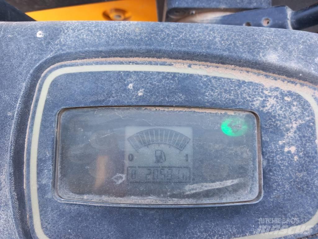 JCB 8030 ZTS Mini rýpadlá < 7t