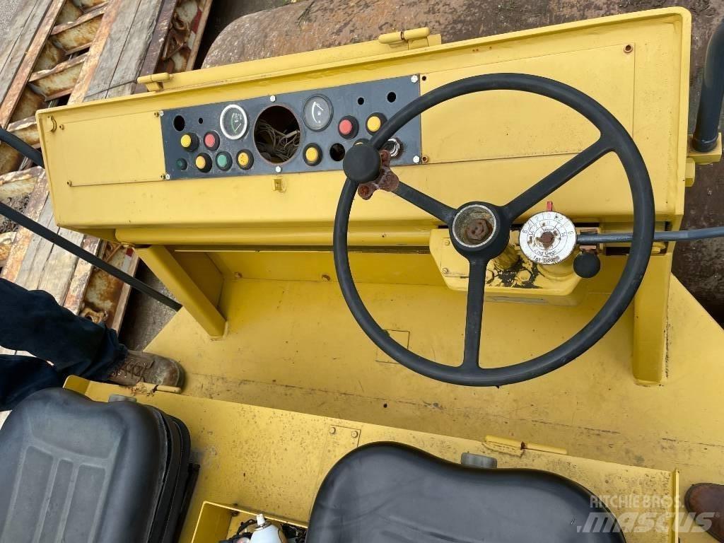 Vibromax W1402D Ťahačové valce