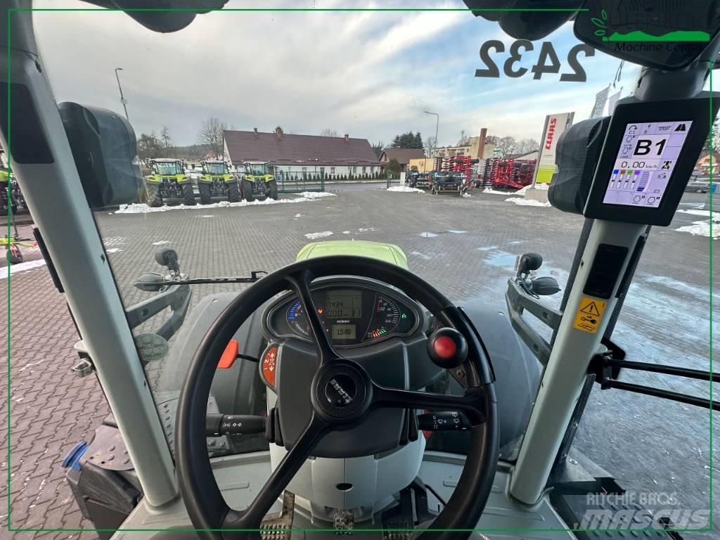CLAAS Axion 850 Traktory