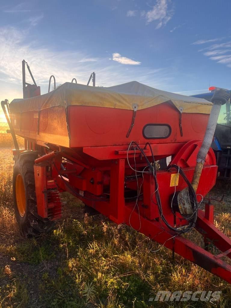 Överum 4012 Rozmetadlá priemyselných hnojív