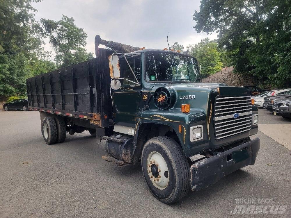 Ford L 7000 Sklápače