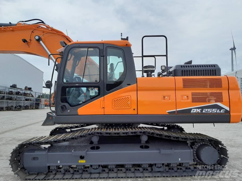 Doosan DX 255 NLC-7 Pásové rýpadlá