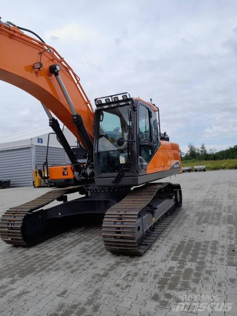 Doosan DX 255 NLC-7 Pásové rýpadlá