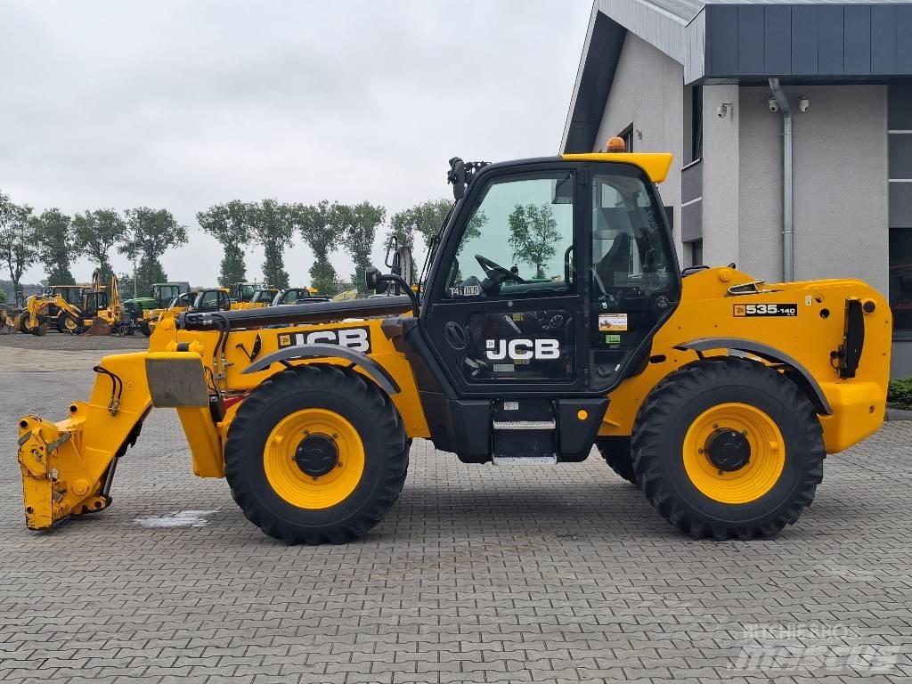 JCB 535-140 Hiviz Teleskopické manipulátory