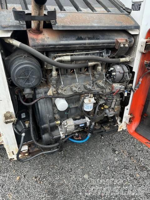 Bobcat 864 H Šmykom riadené nakladače
