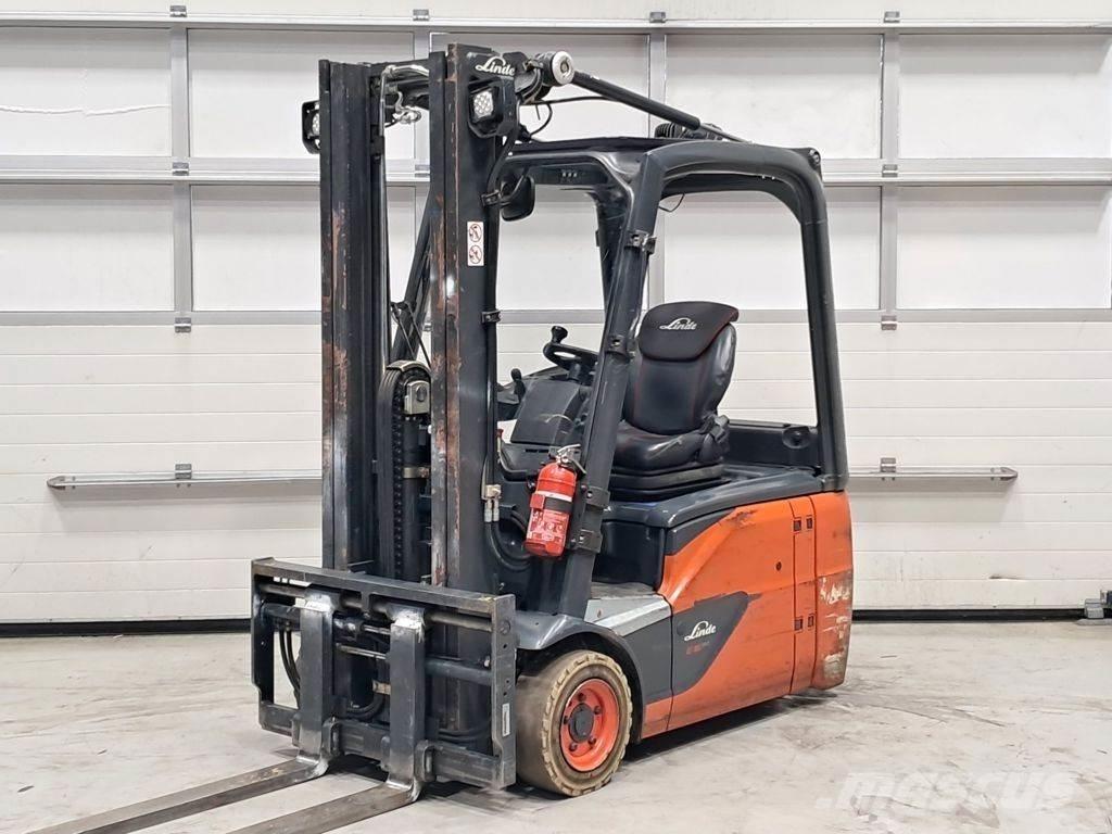 Linde E16-02 Akumulátorové vozíky