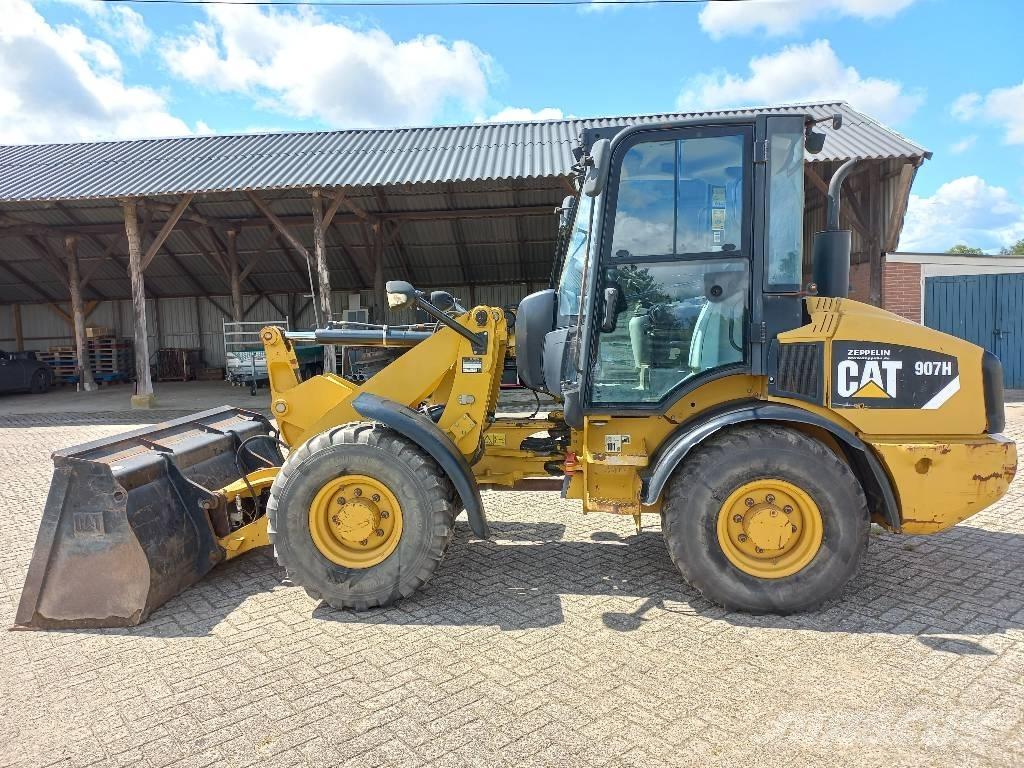 CAT 907 H Kolesové nakladače