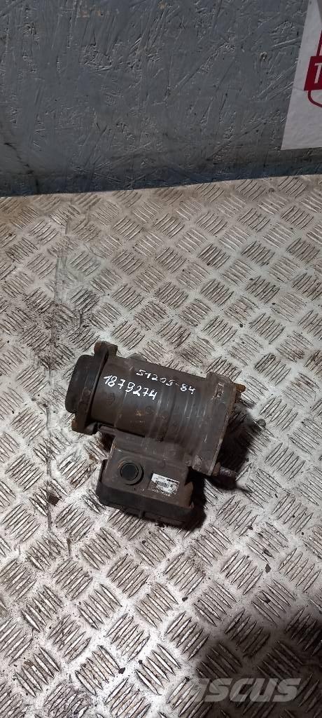 Scania R 440.   1879274 Brzdy