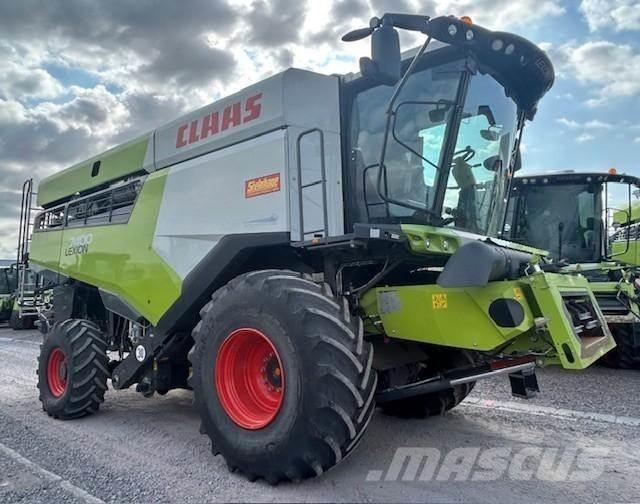 CLAAS LEXION 7400 Kombinované zberacie stroje