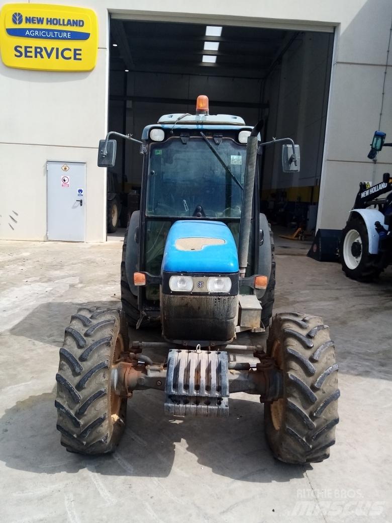 New Holland TN 90 F Traktory
