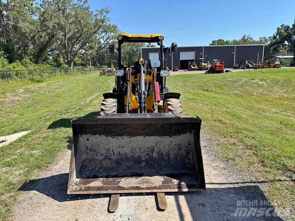 JCB 407 Kolesové nakladače