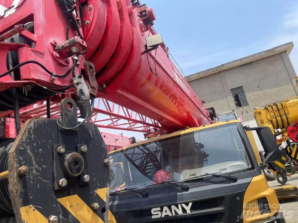 Sany stc800t5 Univerzálne terénne žeriavy