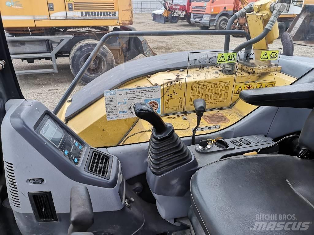 Komatsu PC 78 MR-6 Midi rýpadlá 7 t - 12 t