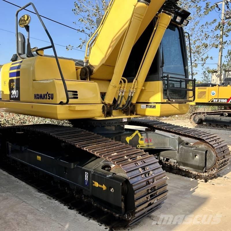 Komatsu PC 200-8 Pásové rýpadlá