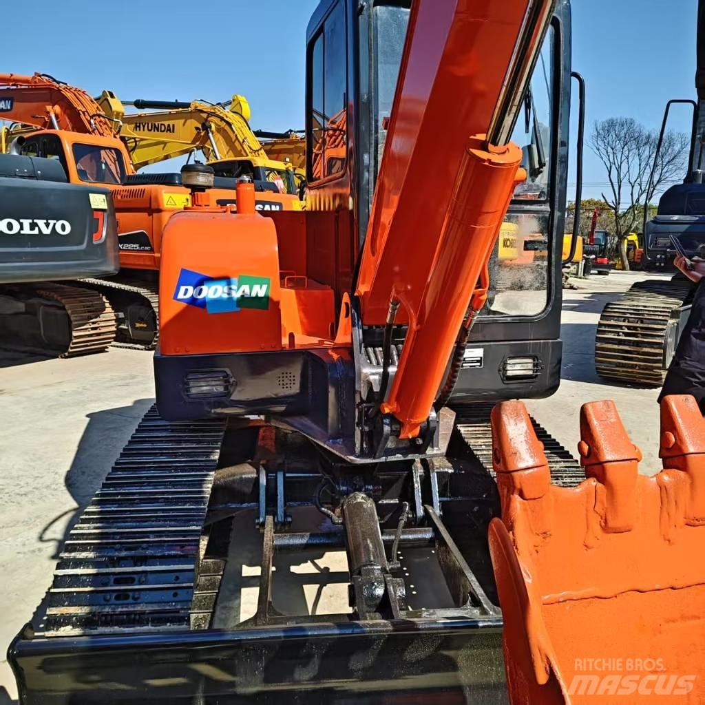 Doosan DH 55 Mini rýpadlá < 7t