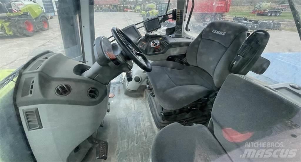 CLAAS Axion 930 Traktory