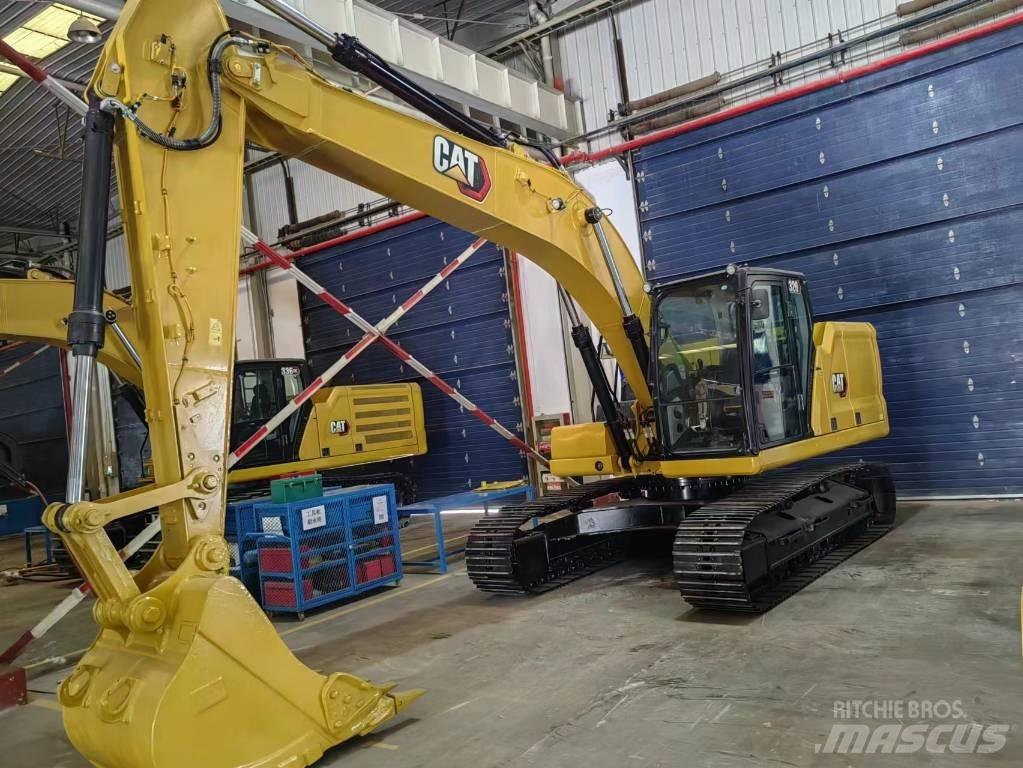 CAT 320 Pásové rýpadlá