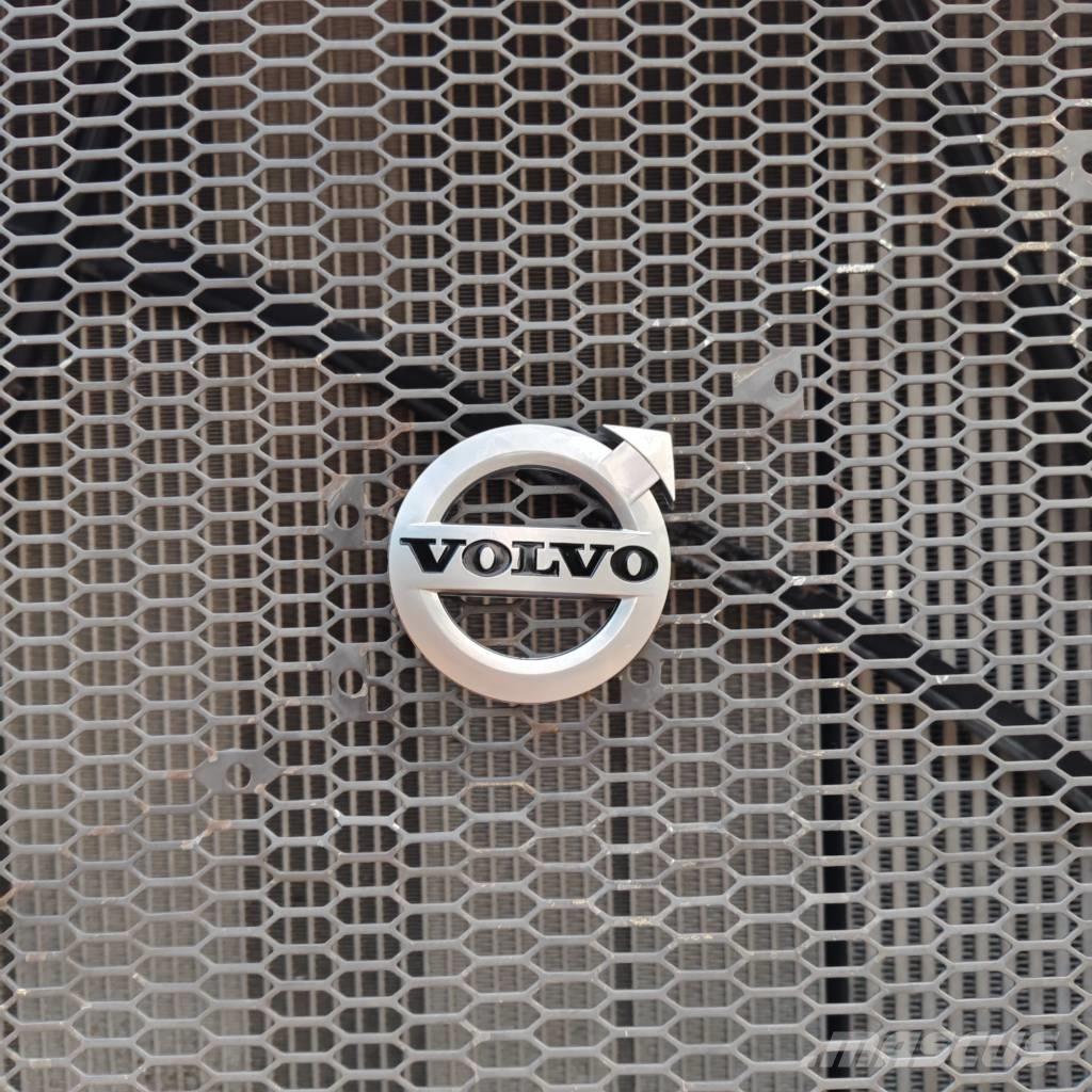 Volvo L 120 E Kolesové nakladače