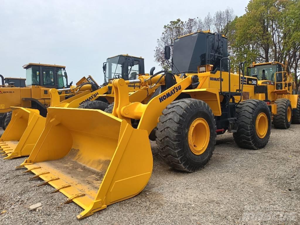 Komatsu WA 380 Kolesové nakladače