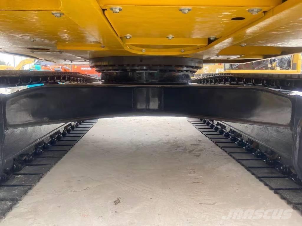 Komatsu PC 130 Pásové rýpadlá