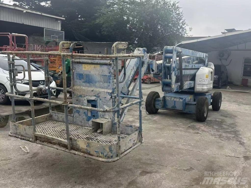 Genie Z 45/25 Kĺbové plošiny
